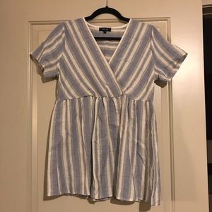 ✨Blue & White Stripped Babydoll Top✨